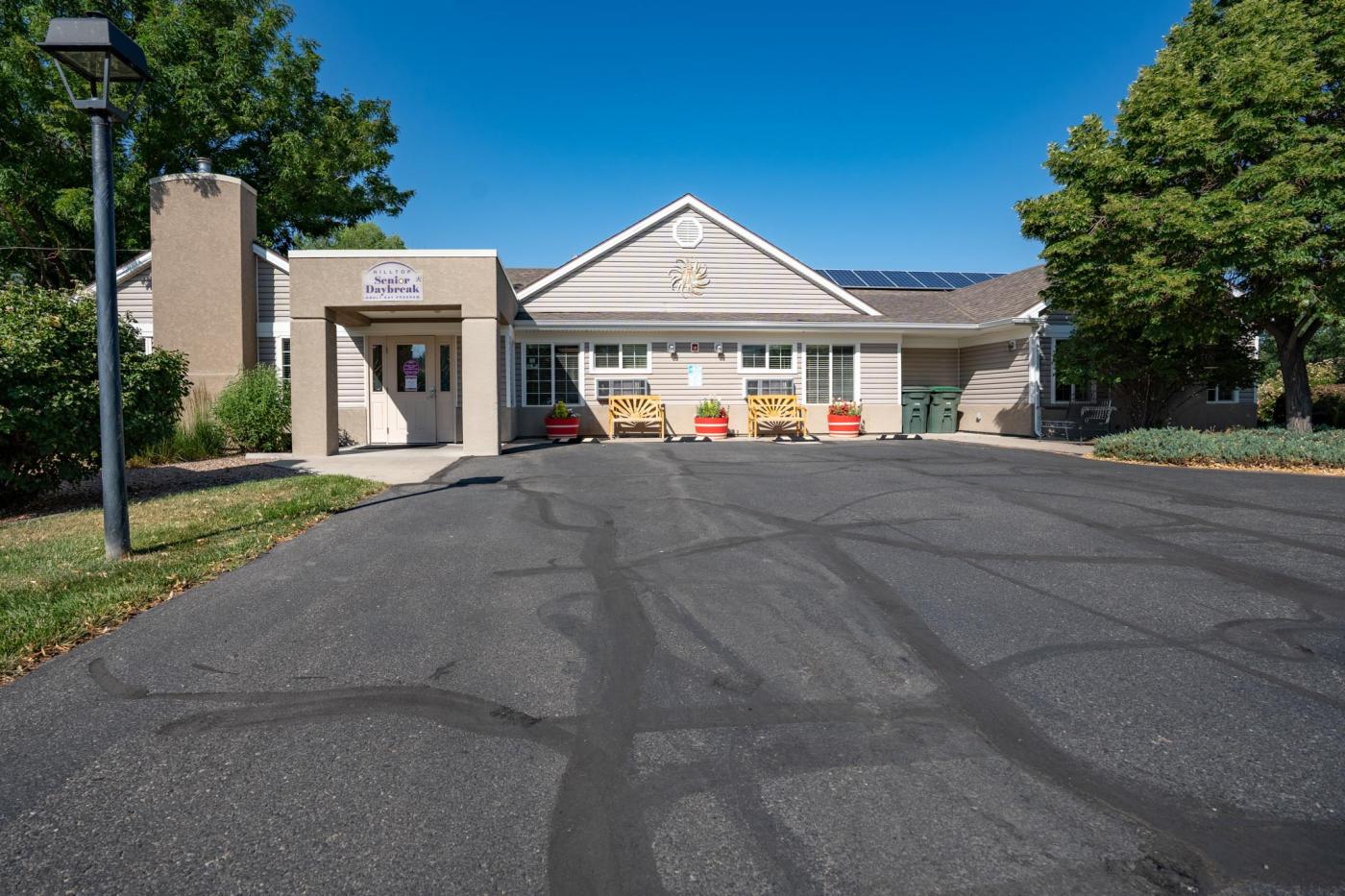 Front of Senior Daybreak building
